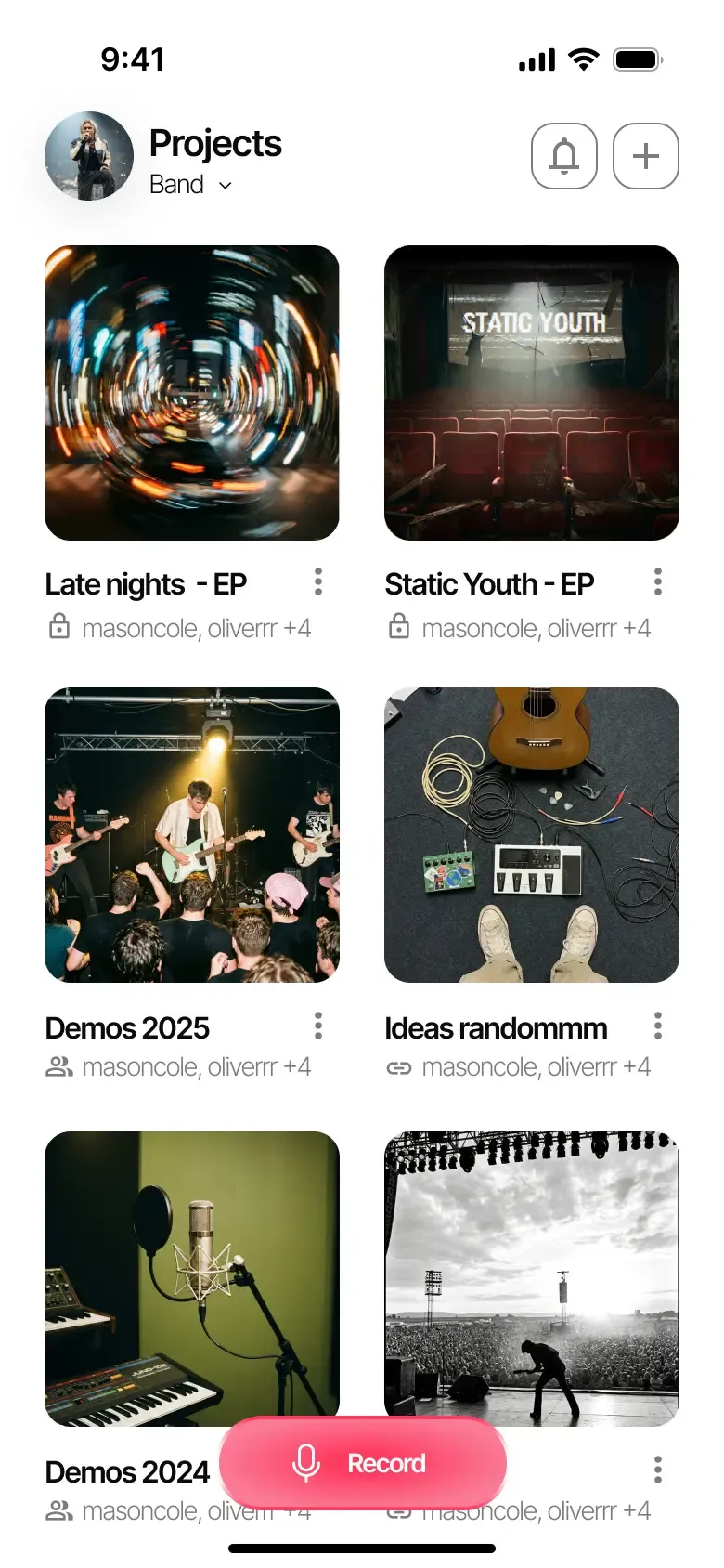 Zoundroom main dashboard with organized music projects
